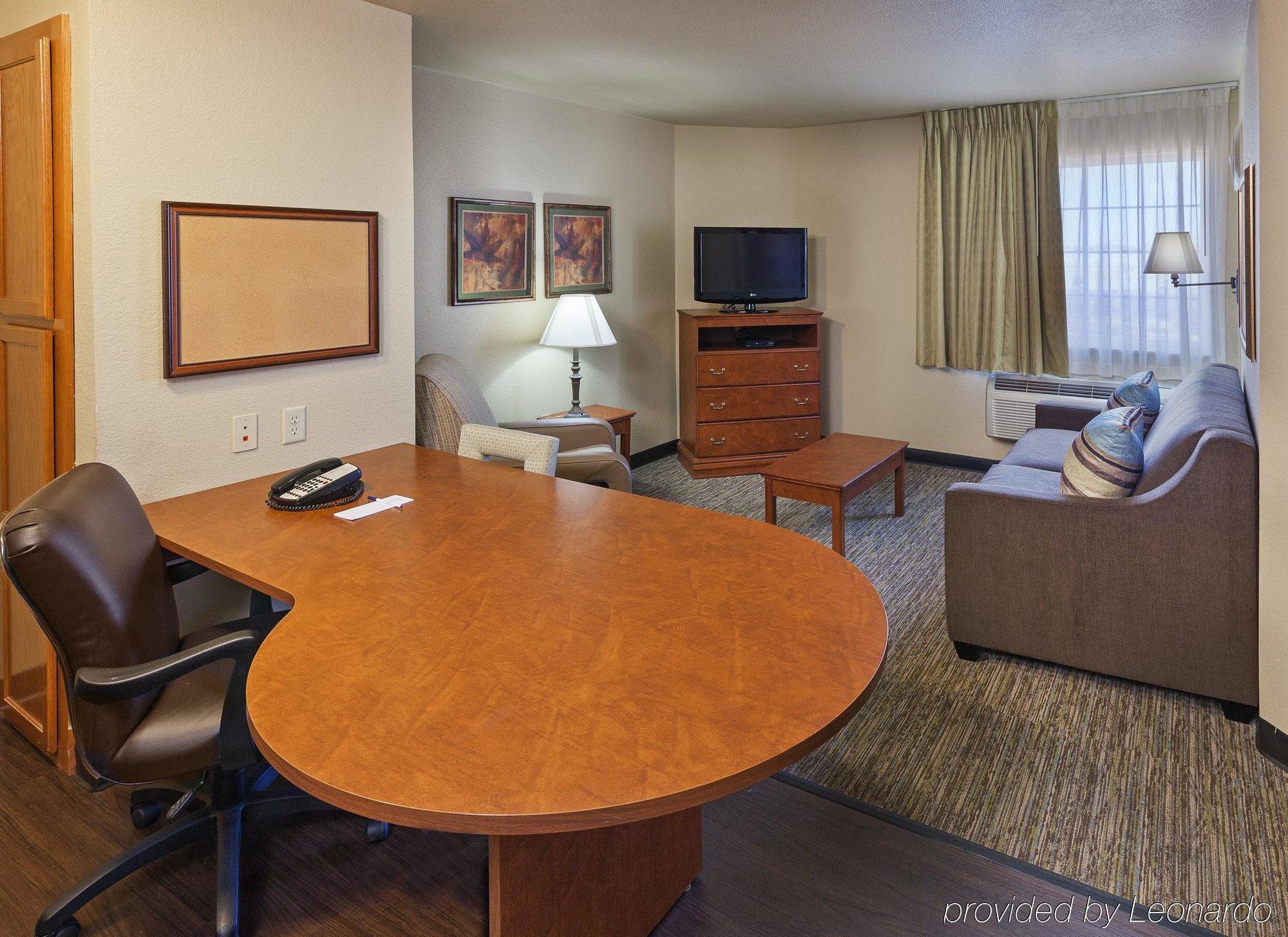 Candlewood Suites Tulsa Broken Arrow Exterior photo