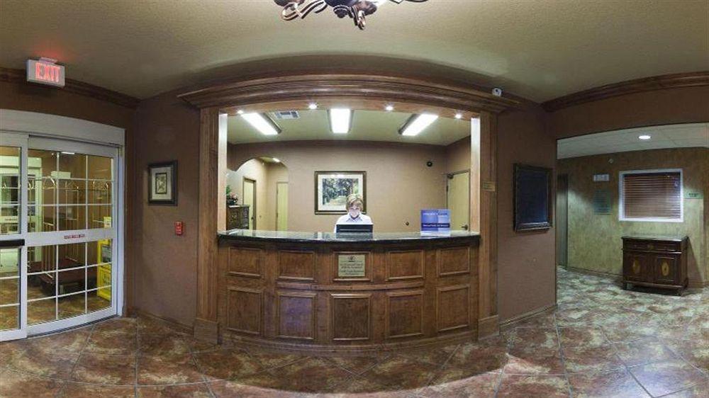 Candlewood Suites Tulsa Broken Arrow Exterior photo