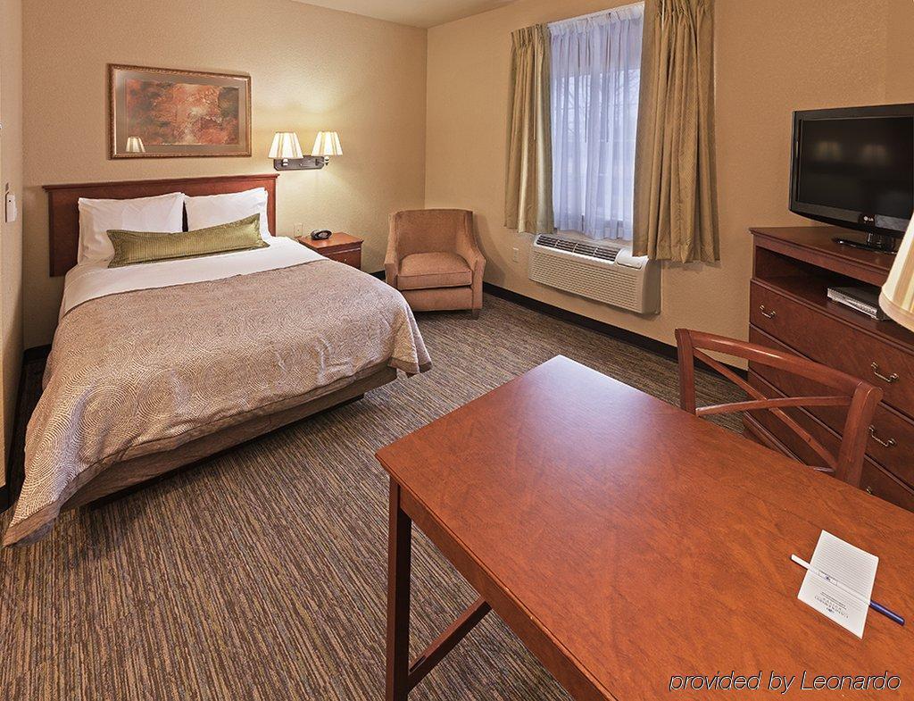 Candlewood Suites Tulsa Broken Arrow Exterior photo